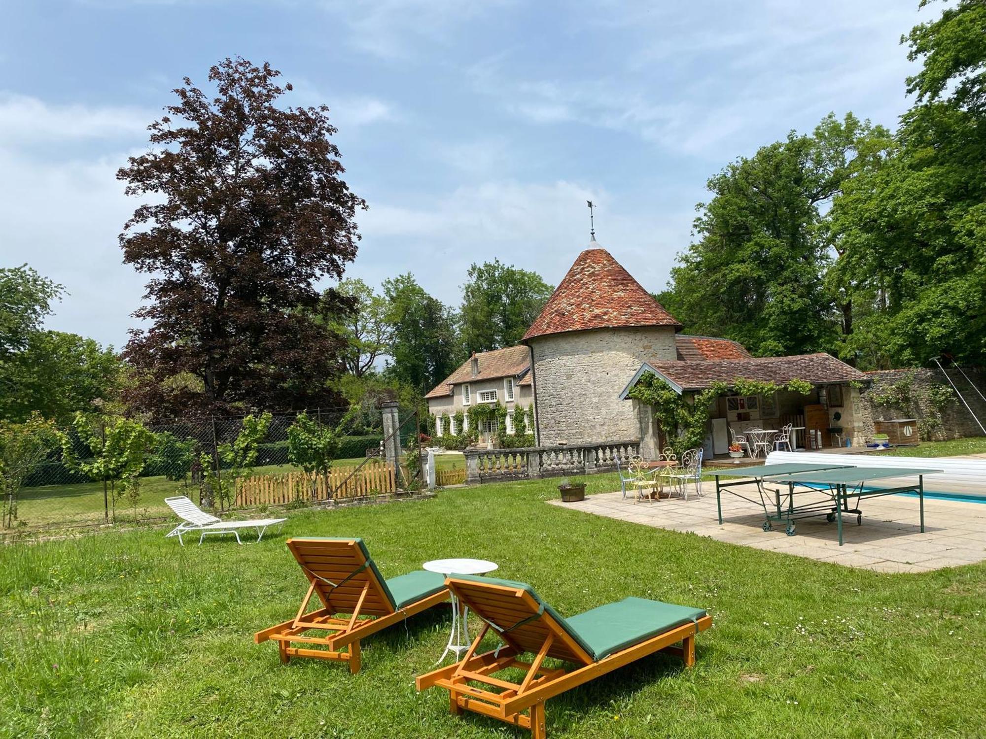 Bed and Breakfast La Roulotte Deluxe De Malpas Quingey Exteriér fotografie